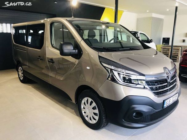 Renault Trafic dCi 120 88 kW image number 3