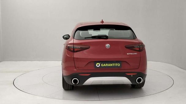 Alfa Romeo Stelvio 2.2 140 kW image number 3