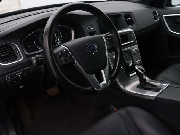 Volvo V60 T4 140 kW image number 4