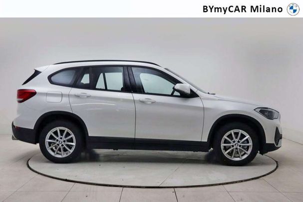 BMW X1 sDrive18d Advantage 110 kW image number 7