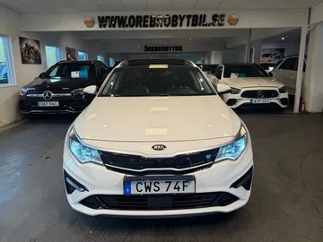 Car image 32