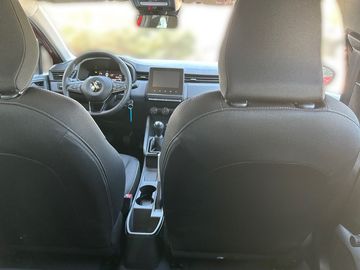 Car image 11