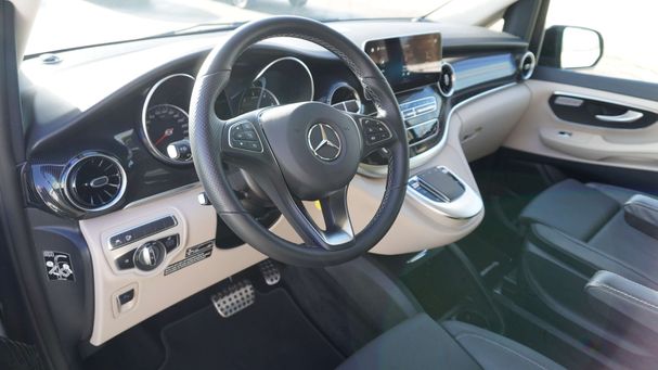 Mercedes-Benz V 220 120 kW image number 12