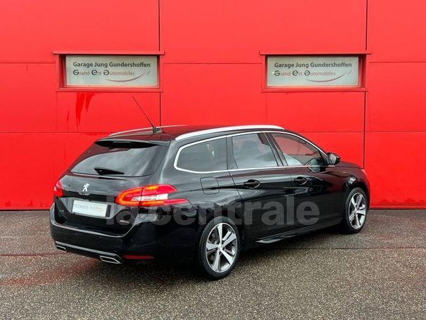 Peugeot 308 SW 1.2 PureTech 130 96 kW image number 2