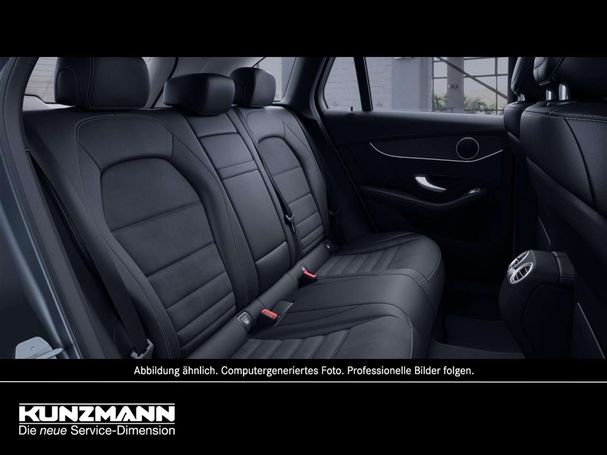 Mercedes-Benz GLC 300 de 225 kW image number 3