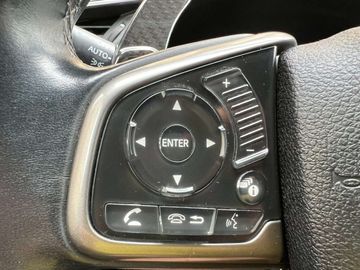 Car image 36