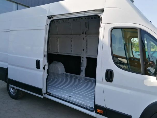 Opel Movano 103 kW image number 7