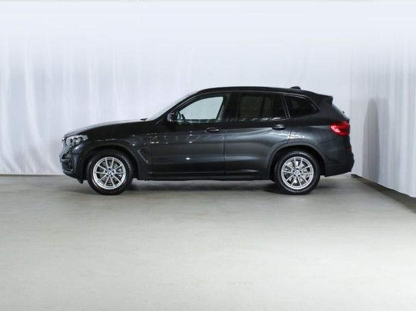 BMW X3 xDrive 140 kW image number 4