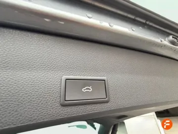 Car image 49