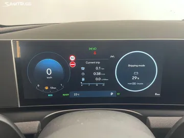 Car image 23
