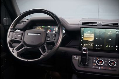 Car image 37