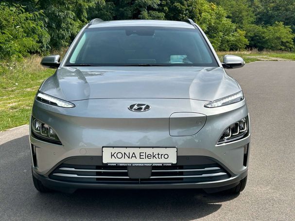 Hyundai Kona EV 150 kW image number 5