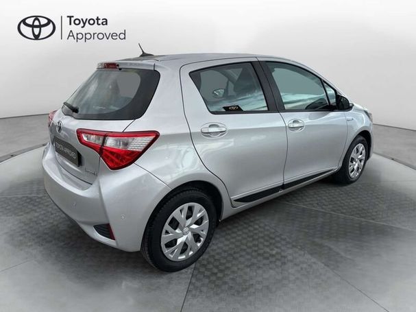 Toyota Yaris 1.5 Hybrid 74 kW image number 2