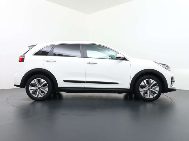 Kia Niro e 64 kWh 150 kW image number 8