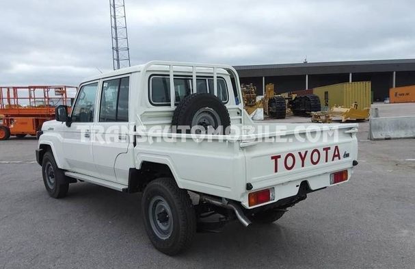 Toyota Land Cruiser 97 kW image number 11