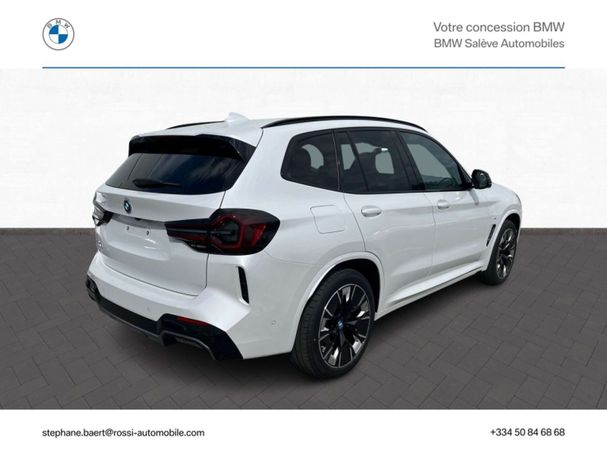 BMW iX3 M Sport Impressive 213 kW image number 3