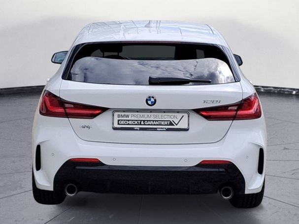 BMW 120i M Sport Steptronic DKG 131 kW image number 3