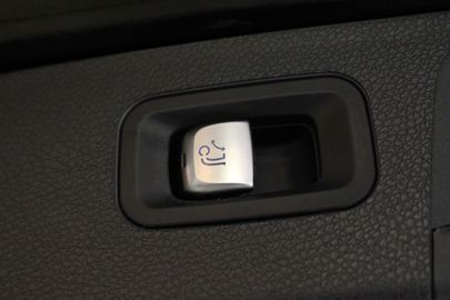 Car image 41