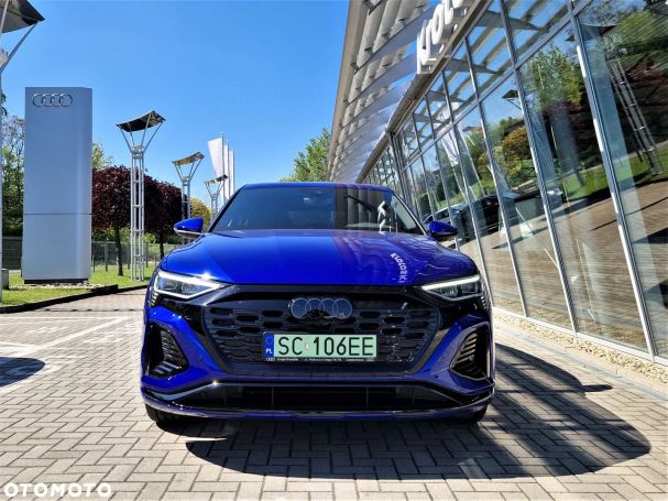 Audi e-tron 55 quattro S-line 300 kW image number 3