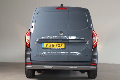 Car image 27