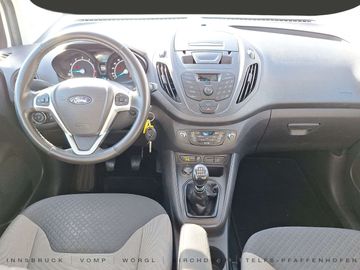 Car image 13