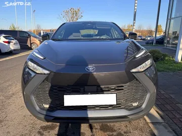 Car image 2