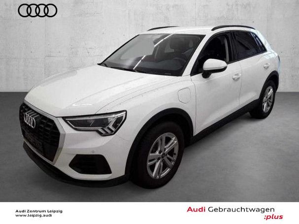 Audi Q3 45 TFSIe S tronic Business 180 kW image number 1