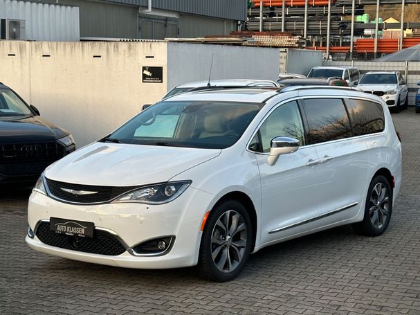 Chrysler Pacifica 214 kW image number 15