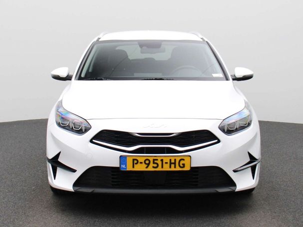 Kia Ceed Sportswagon 1.5 T-GDI Line 118 kW image number 2