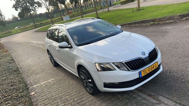 Skoda Octavia Combi 1.0 TSI Ambition 85 kW image number 2