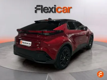 Car image 5