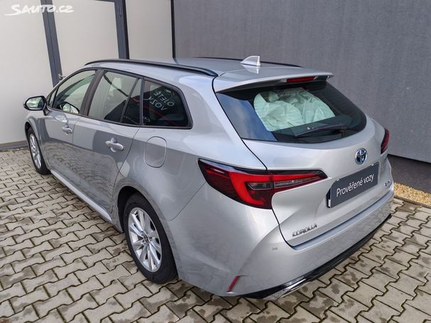 Toyota Corolla 1.8 Hybrid Touring Sports 103 kW image number 6