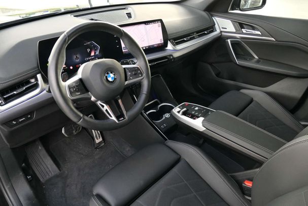 BMW X1 sDrive18i 100 kW image number 4