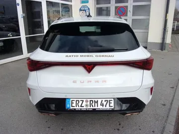Car image 29