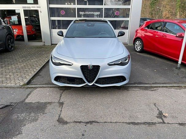 Alfa Romeo Giulia 2.0 Turbo 206 kW image number 3