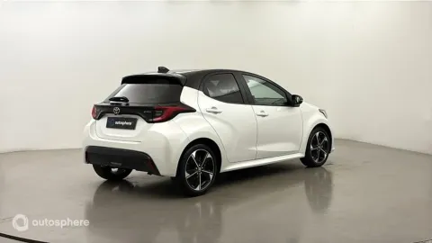 Car image 5