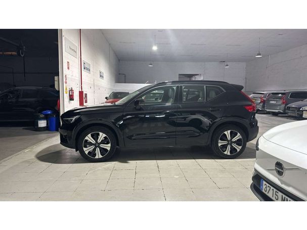 Volvo XC40 Recharge T4 Plus Dark 155 kW image number 22