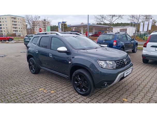 Dacia Duster SCe 115 Prestige 84 kW image number 3