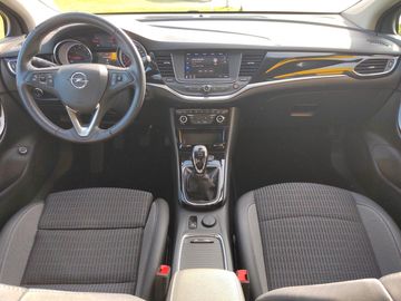 Car image 6