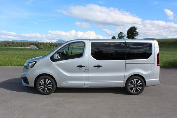 Renault Trafic Blue dCi 170 Spaceclass EDC 125 kW image number 5