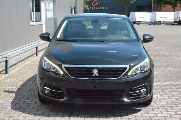 Peugeot 308 Active Pack 96 kW image number 3