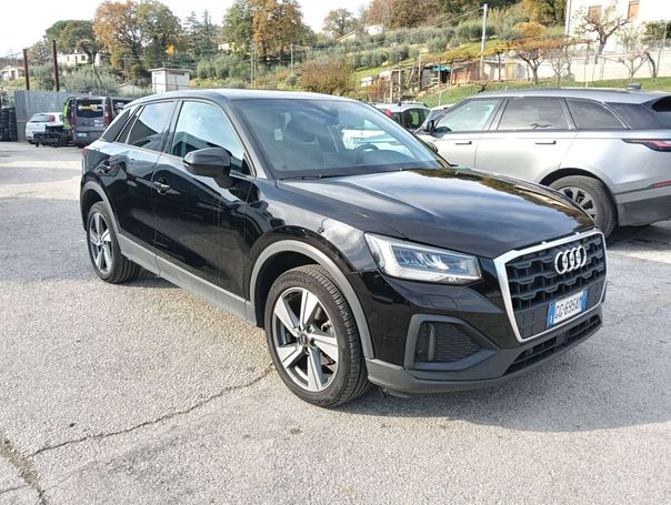 Audi Q2 35 TDI S tronic Business 85 kW image number 2