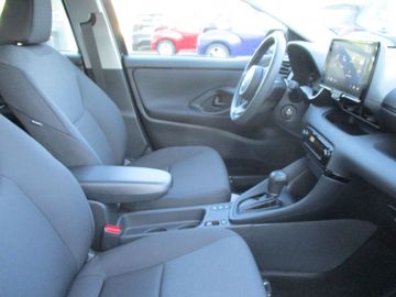 Car image 8