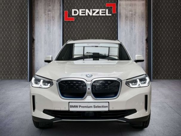 BMW iX3 210 kW image number 13