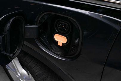 Car image 36