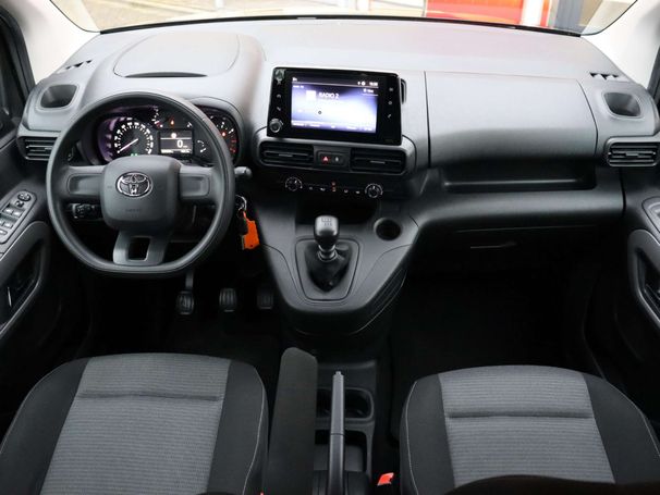 Toyota Proace City 81 kW image number 3