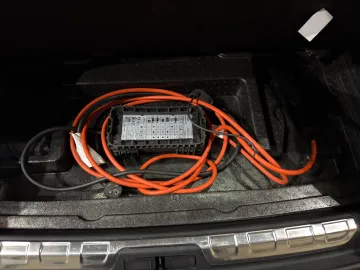 Car image 27