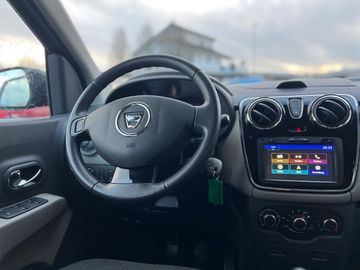 Car image 21