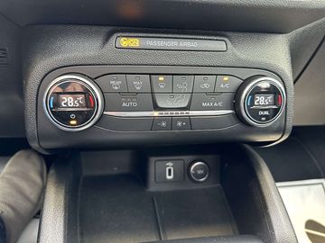 Car image 36