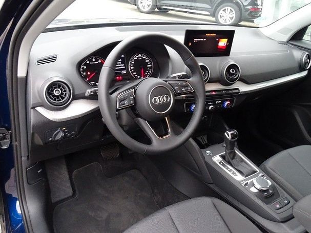 Audi Q2 35 TFSI S tronic 110 kW image number 8